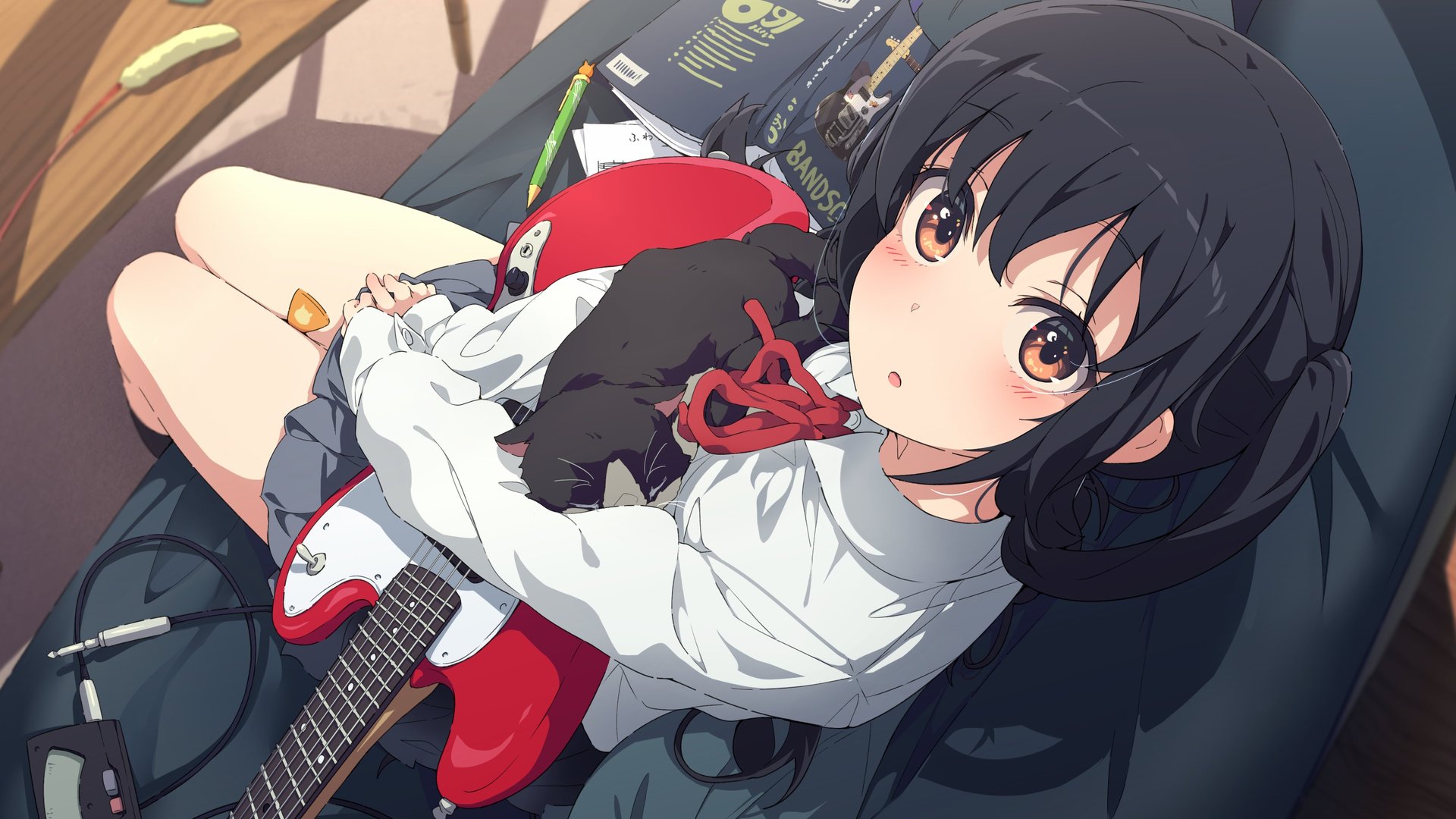 动漫女孩 校服 电吉他 乐器 猫 动物 吉他 中野阿祖萨 4K壁纸 3840×2160