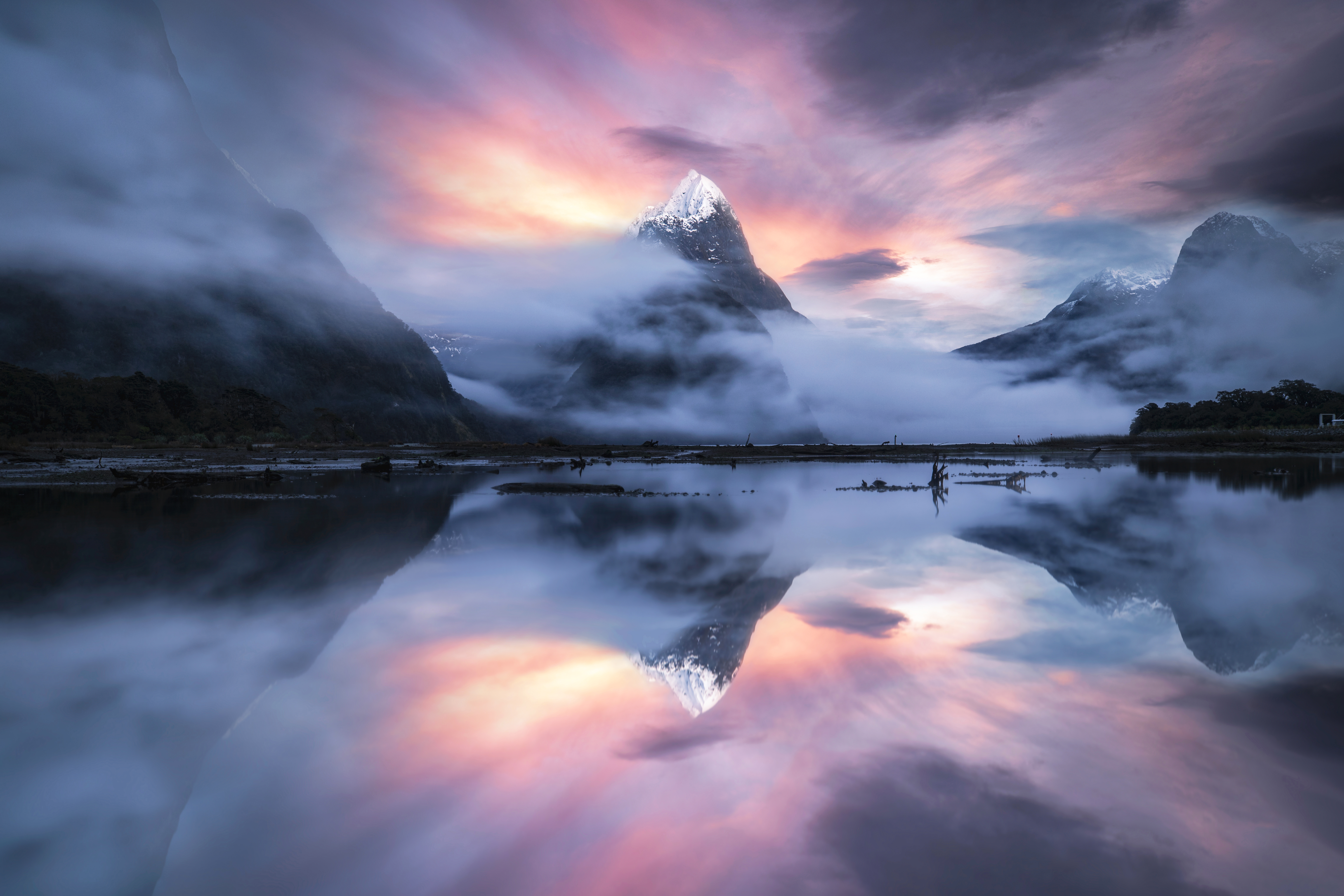 经典风景 自然 摄影 山脉 天空 倒影 冬季 日出 梦境 峰值 壁纸 6195×4130