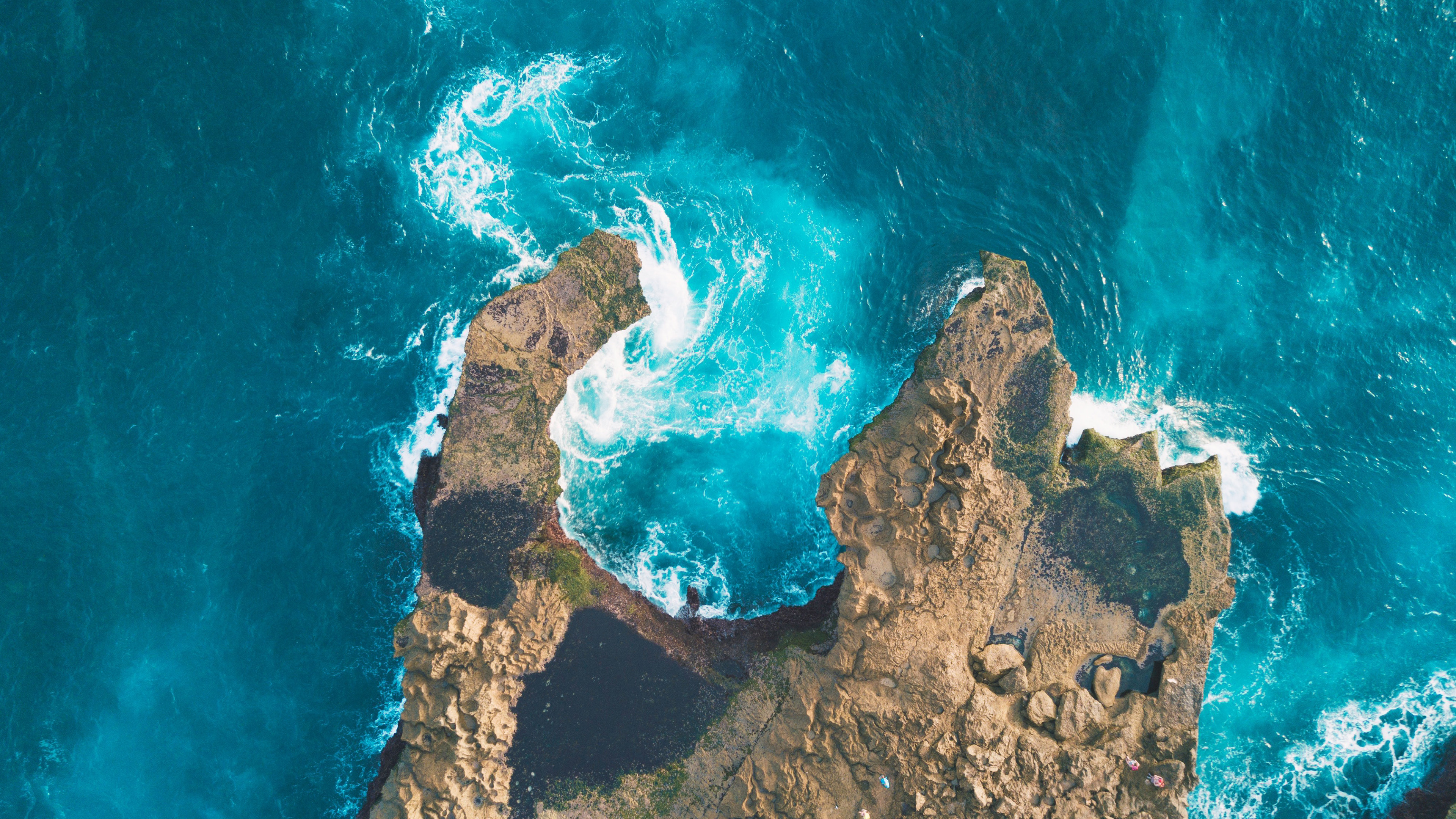 热门风景 海 水 海岸 岩石 青色 波浪 高清壁纸 3840×2160