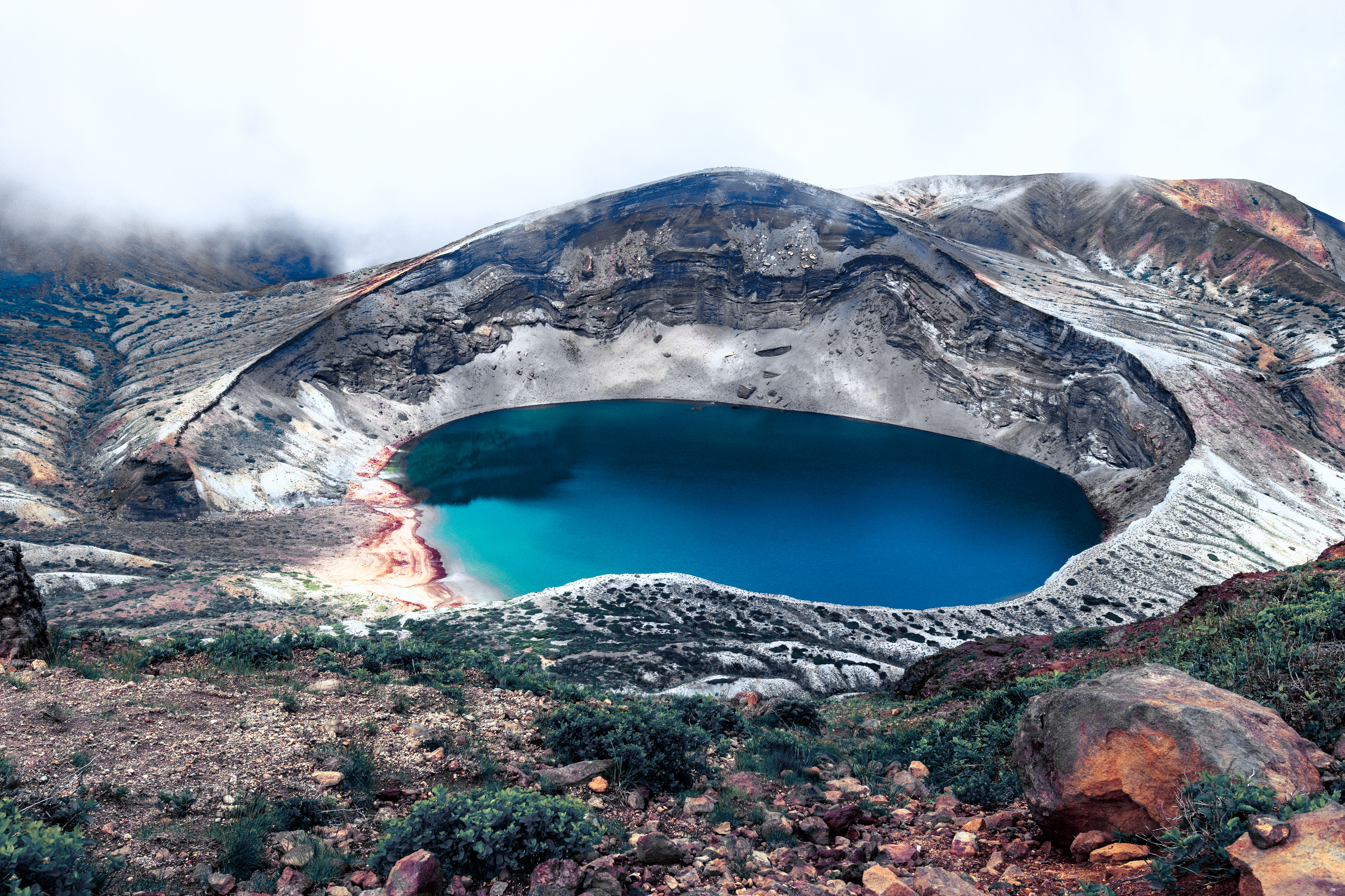 湖 水 山顶 火山口湖 自然 无水印壁纸 4872×3248