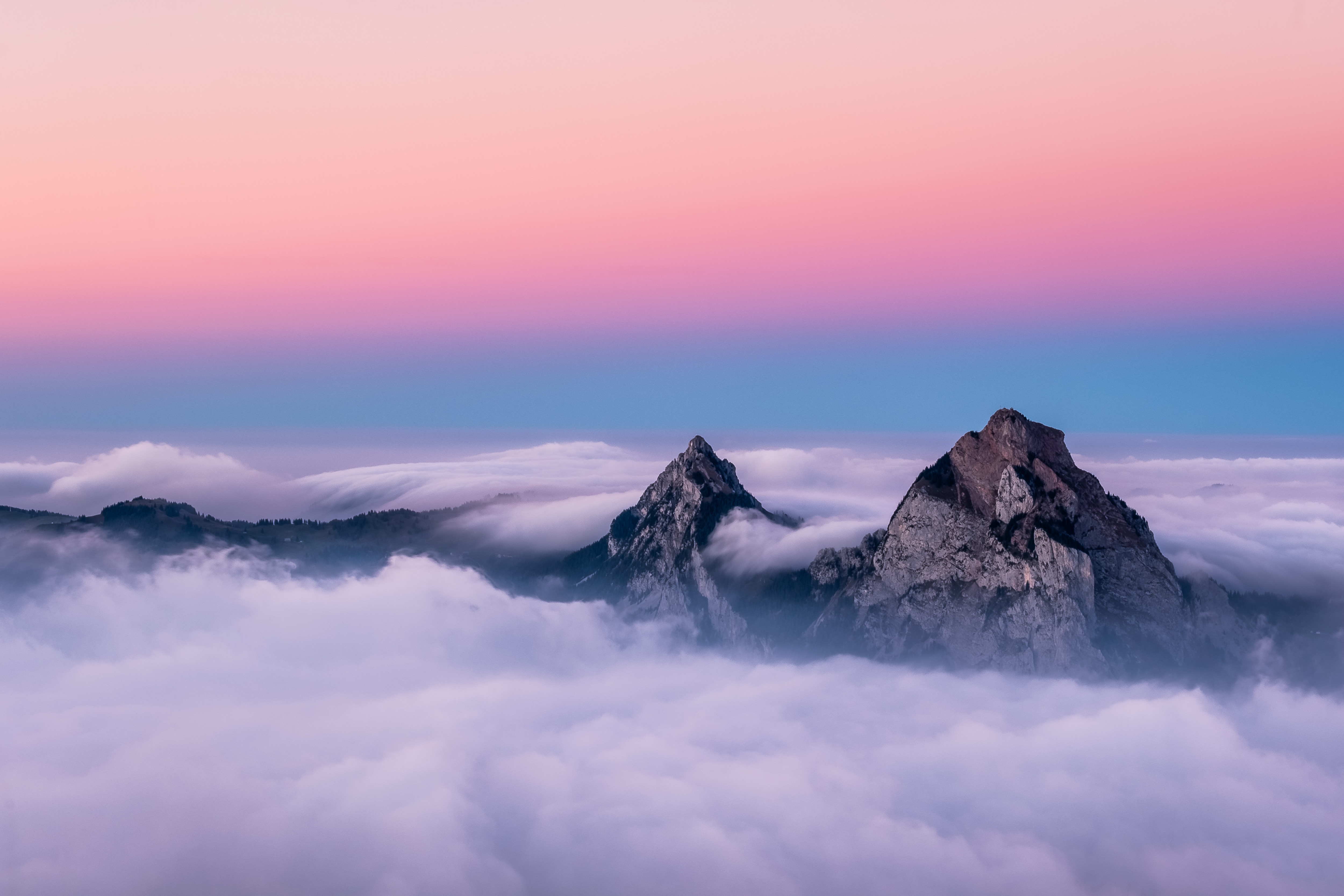 经典紫色天空 自然 山脉 云 风景 无水印壁纸 5000×3333