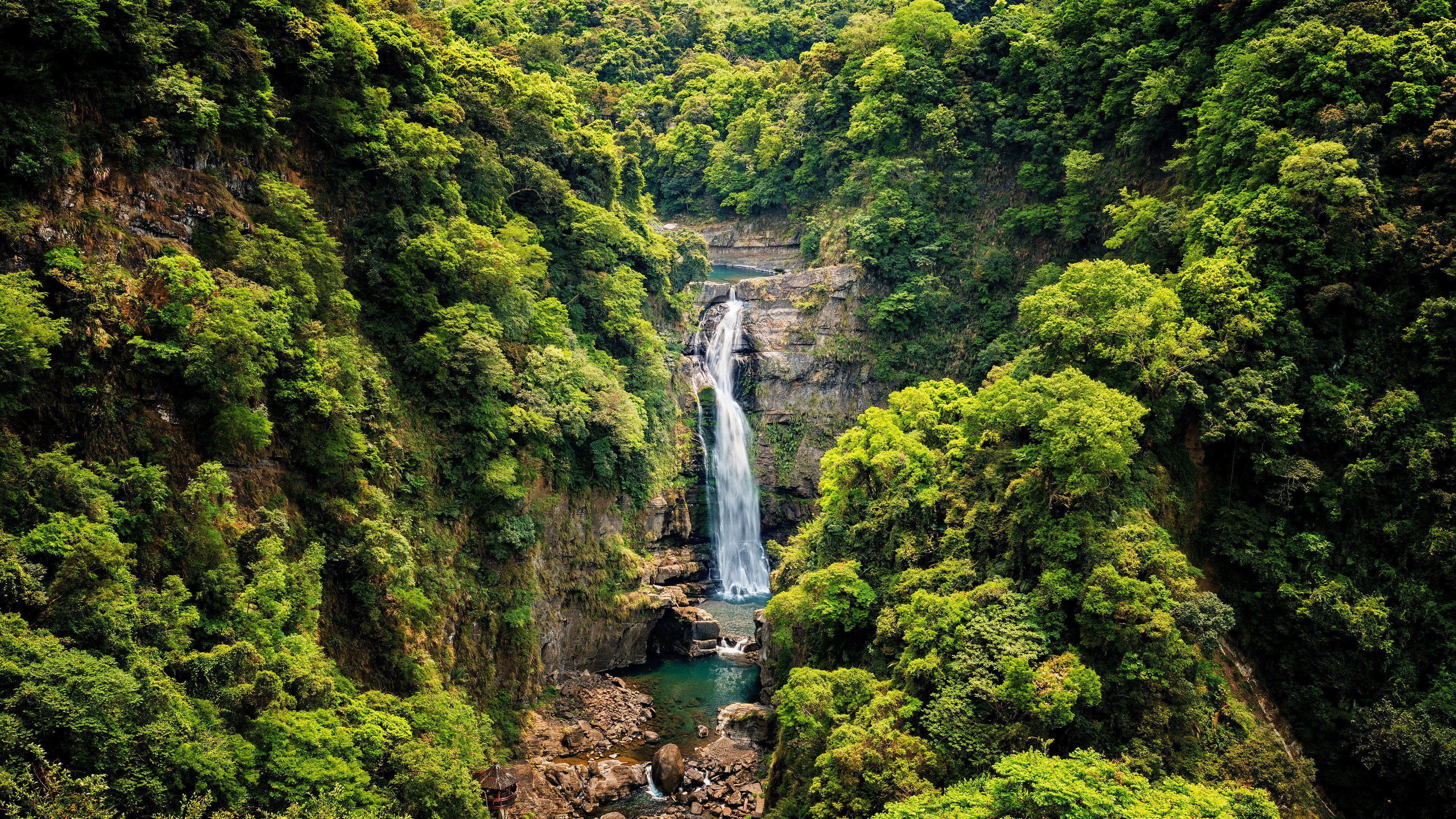 瀑布 自然 风景 森林 4K高清壁纸 3840×2160