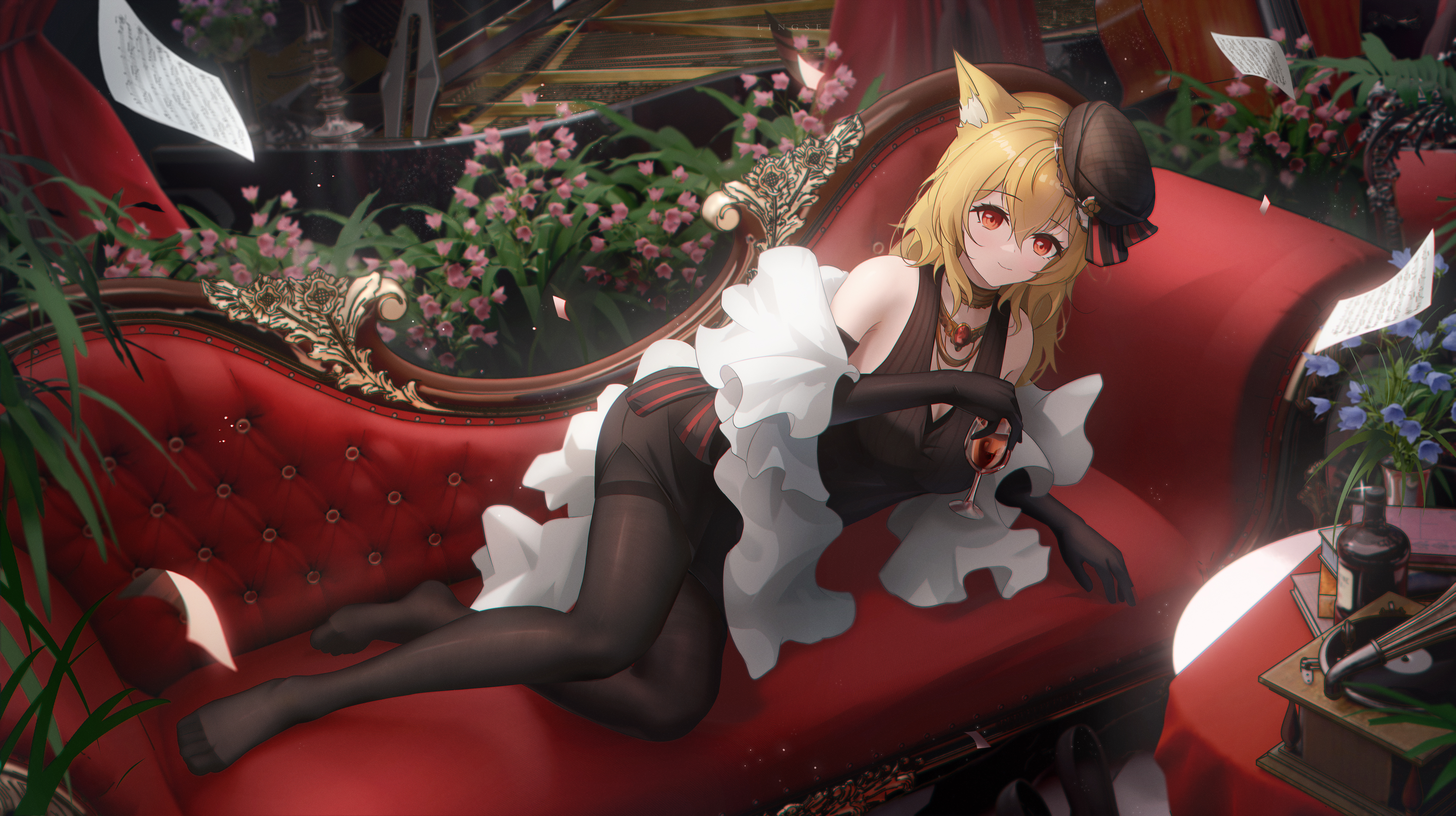 狐狸耳朵 狐耳 红眼睛 金发 动漫 女孩 黑色裤袜 连裤袜 明日方舟 狐狸女孩 狐女 葡萄酒 酒杯 帽子 纸 花 沙发 4K壁纸 5000×2800