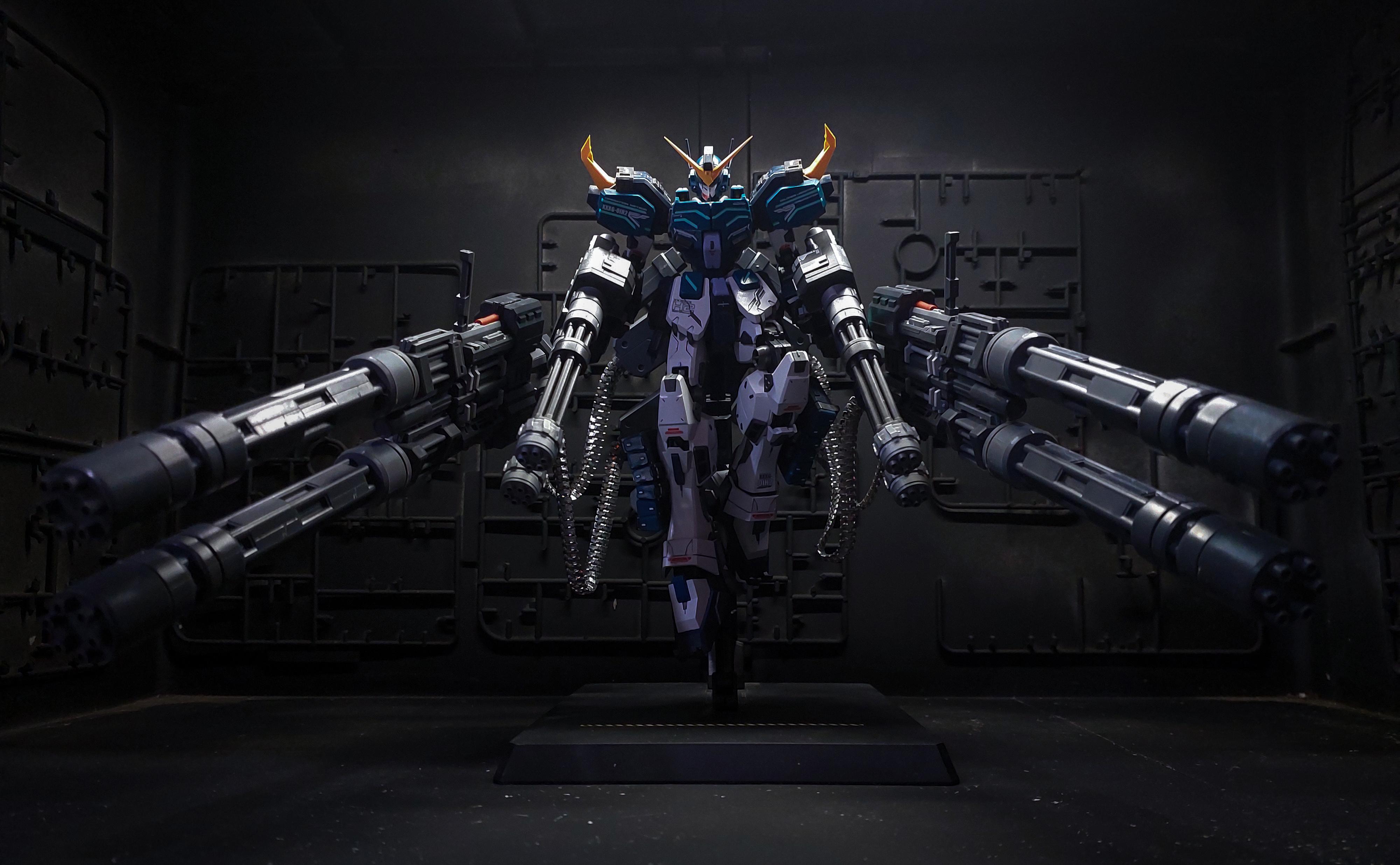 经典动漫 机甲 机枪 枪 武器 机动战士 壁纸 4000×2470
