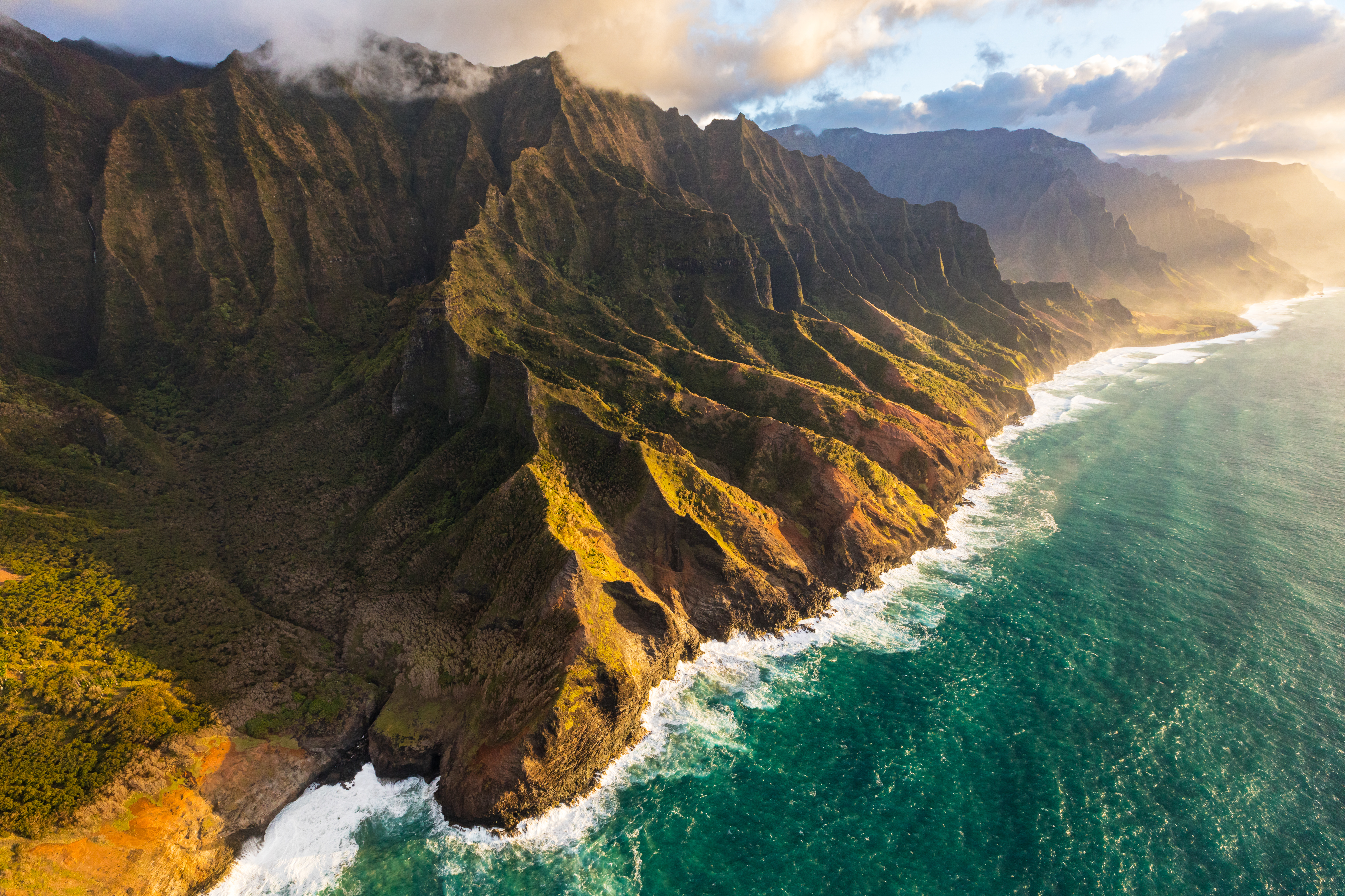 精选自然 山脉 水 风景 云 壁纸 6720×4480