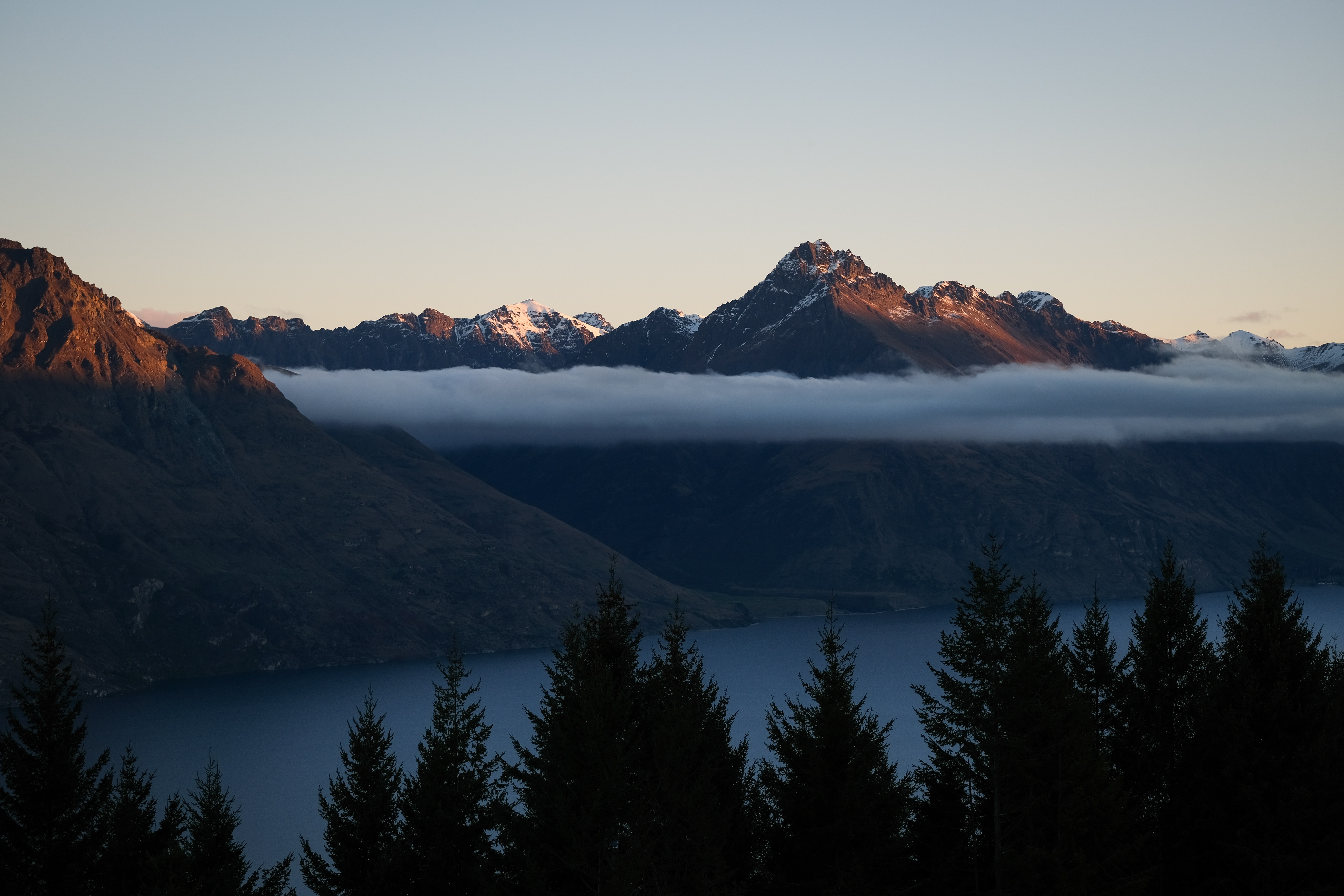 风景 森林 山脉 云 水 湖 自然 壁纸 6145×4097