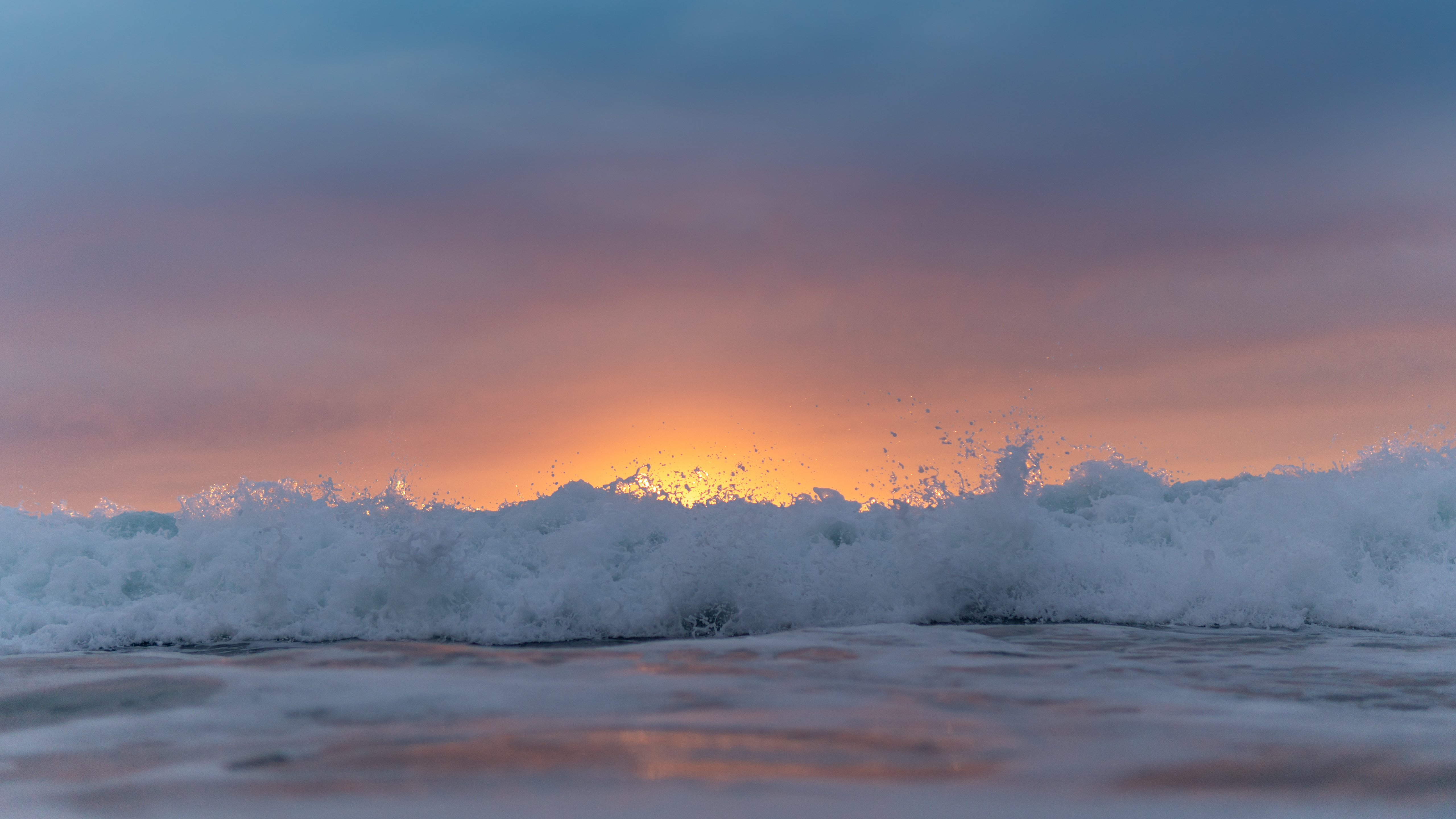 超清水 浪 海 自然 阳光 壁纸 5120×2880