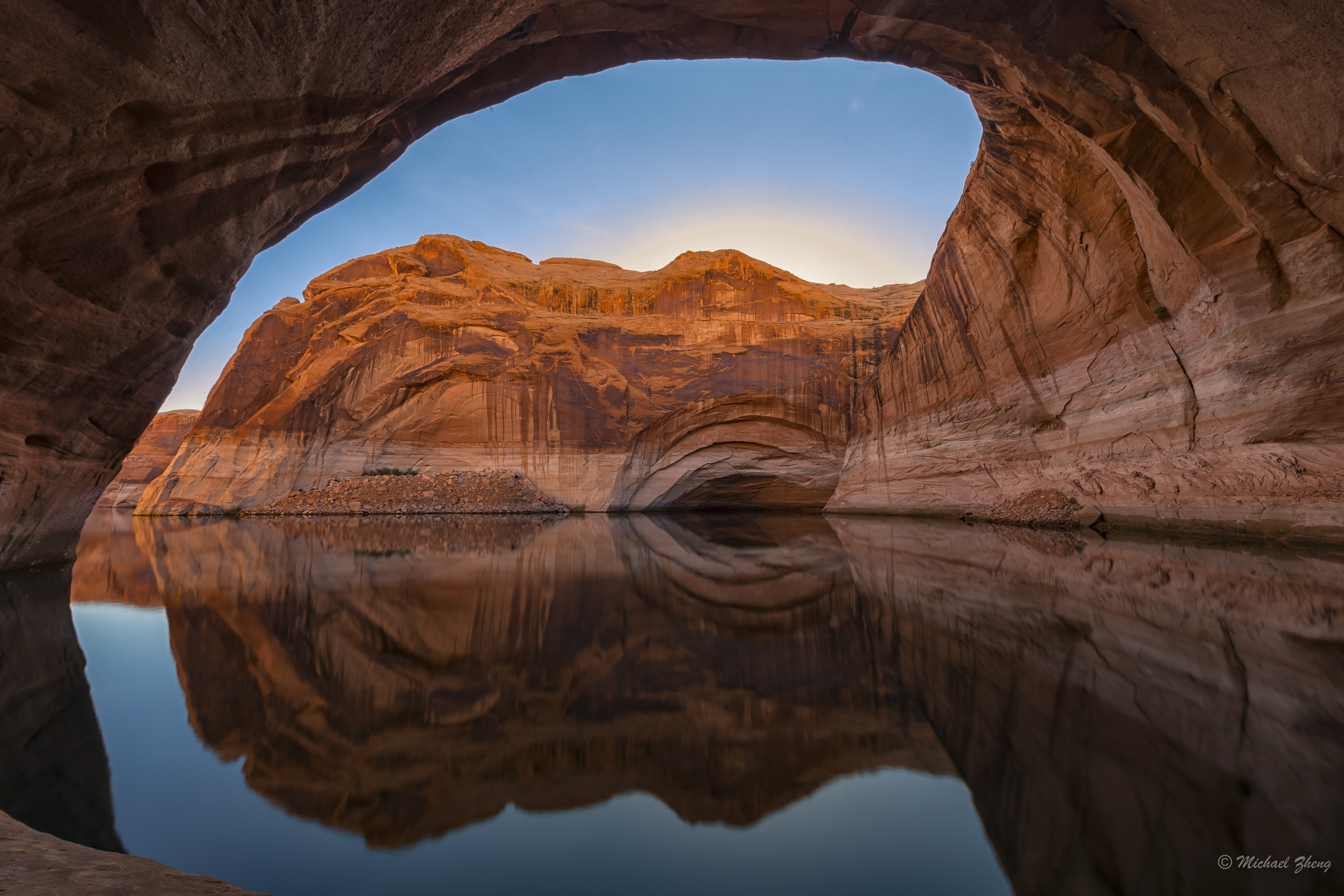 简单背景 自然 天空 摄影 风景 倒影 悬崖 水 无水印壁纸 6144×4096