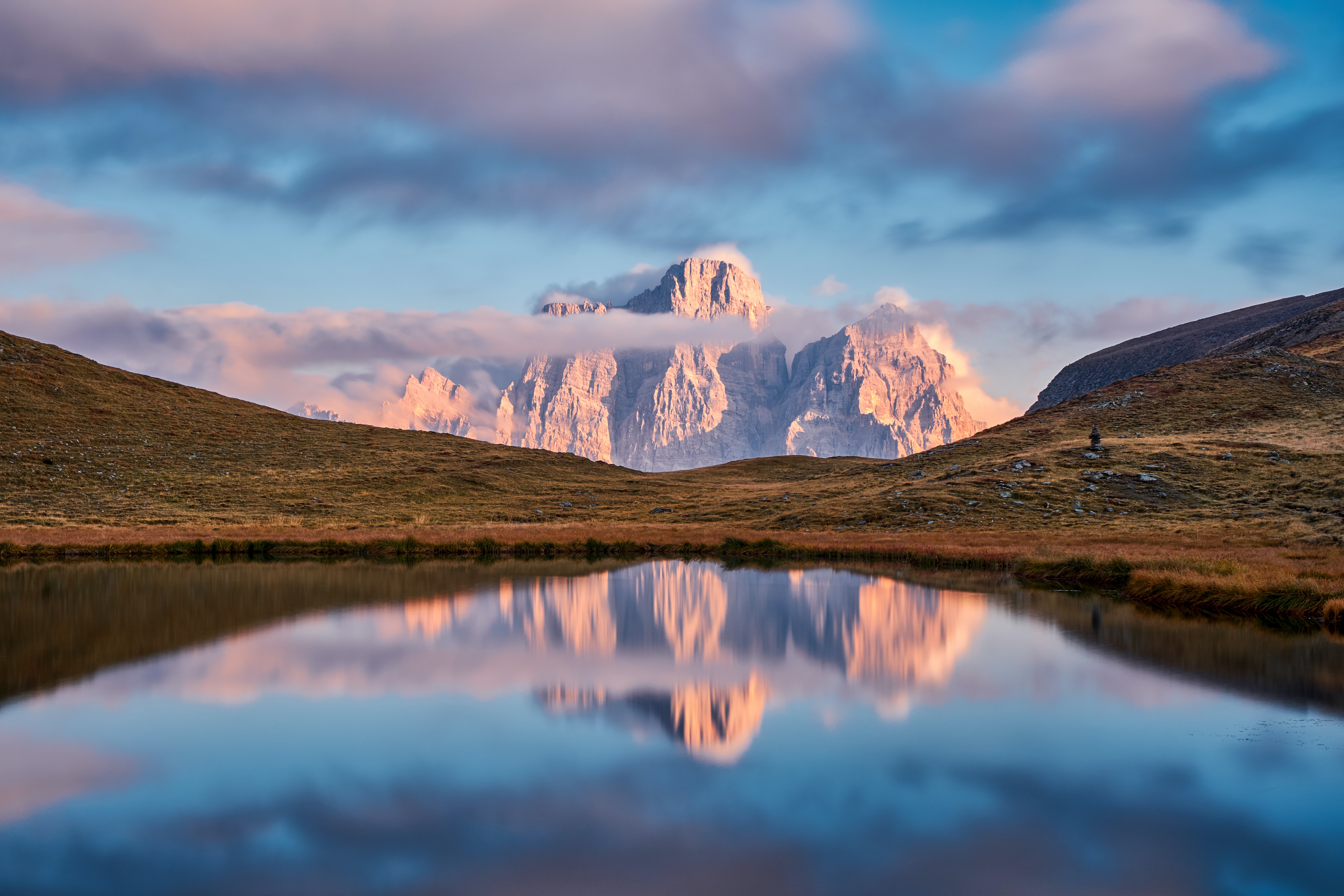 唯美自然 景观 山 云 天空 领域 倒影 桌面壁纸 6000×4000