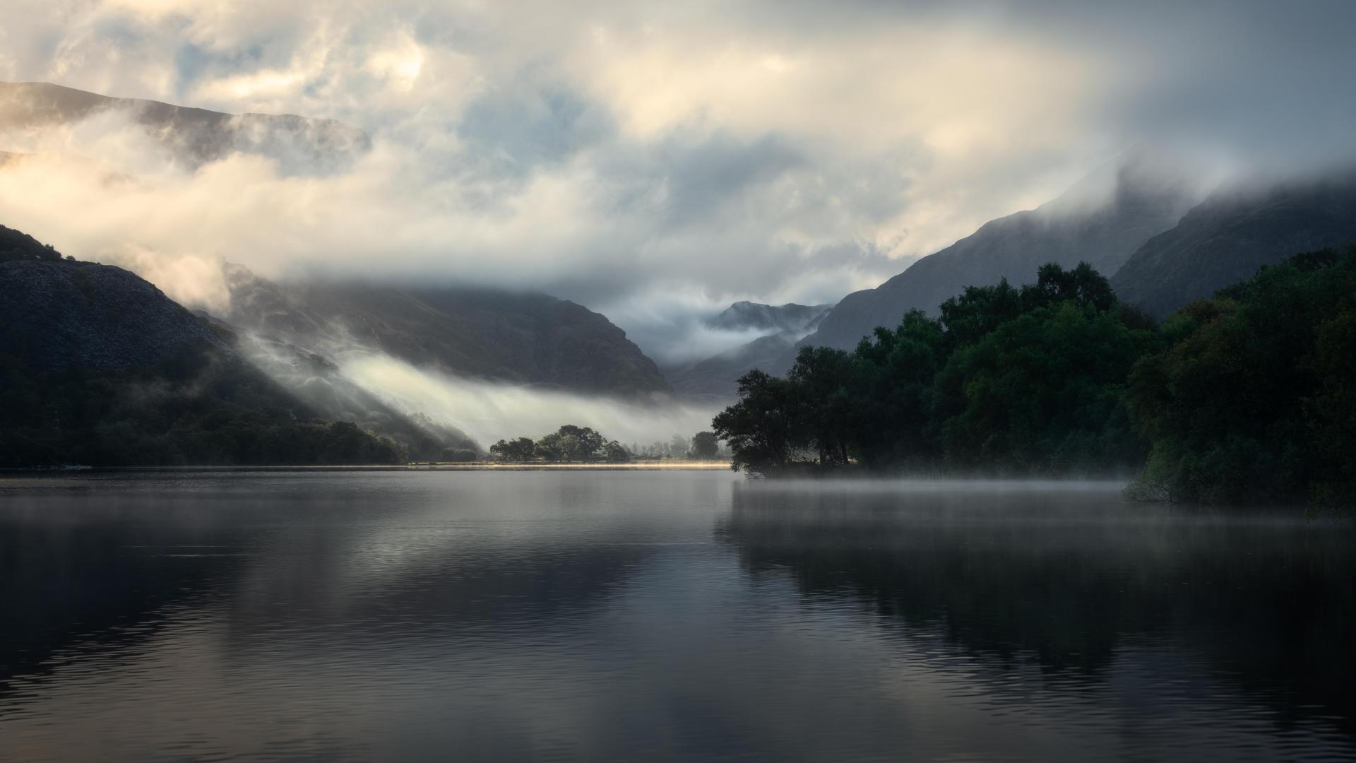 热门湖 风景 威尔士 自然 云 薄雾 天空 水 手机壁纸 8256×4644