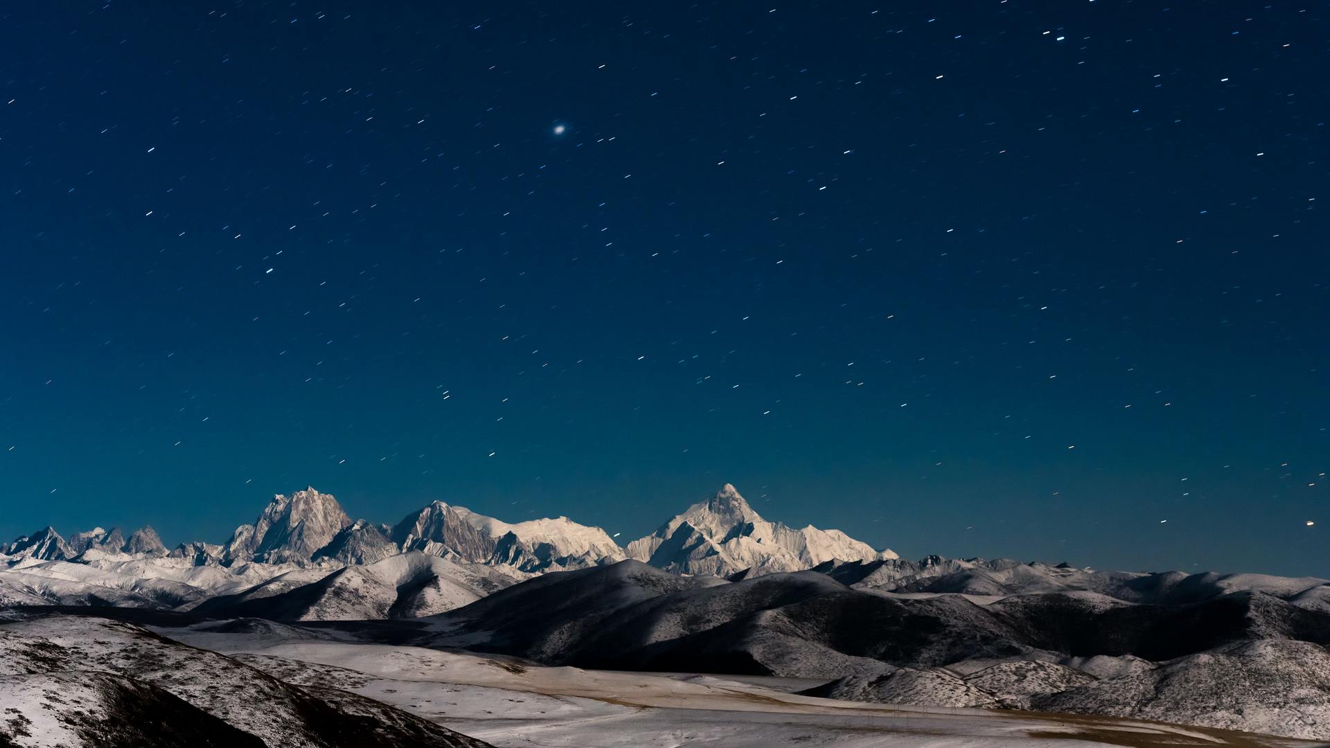 风景 星星 雪 山脉 繁星之夜 自然 4K高清壁纸 3840×2160