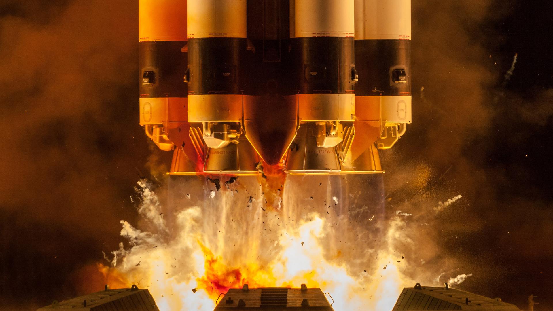 俄罗斯宇宙飞船 质子 火箭 发射 电脑 4K高清壁纸 4219×2813
