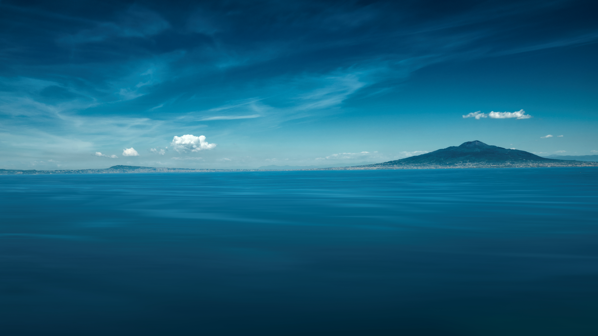 绝美自然 景观 云 天空 山脉 海 水 海岸 远景 地中海 意大利 电脑 无水印壁纸 3840×2160