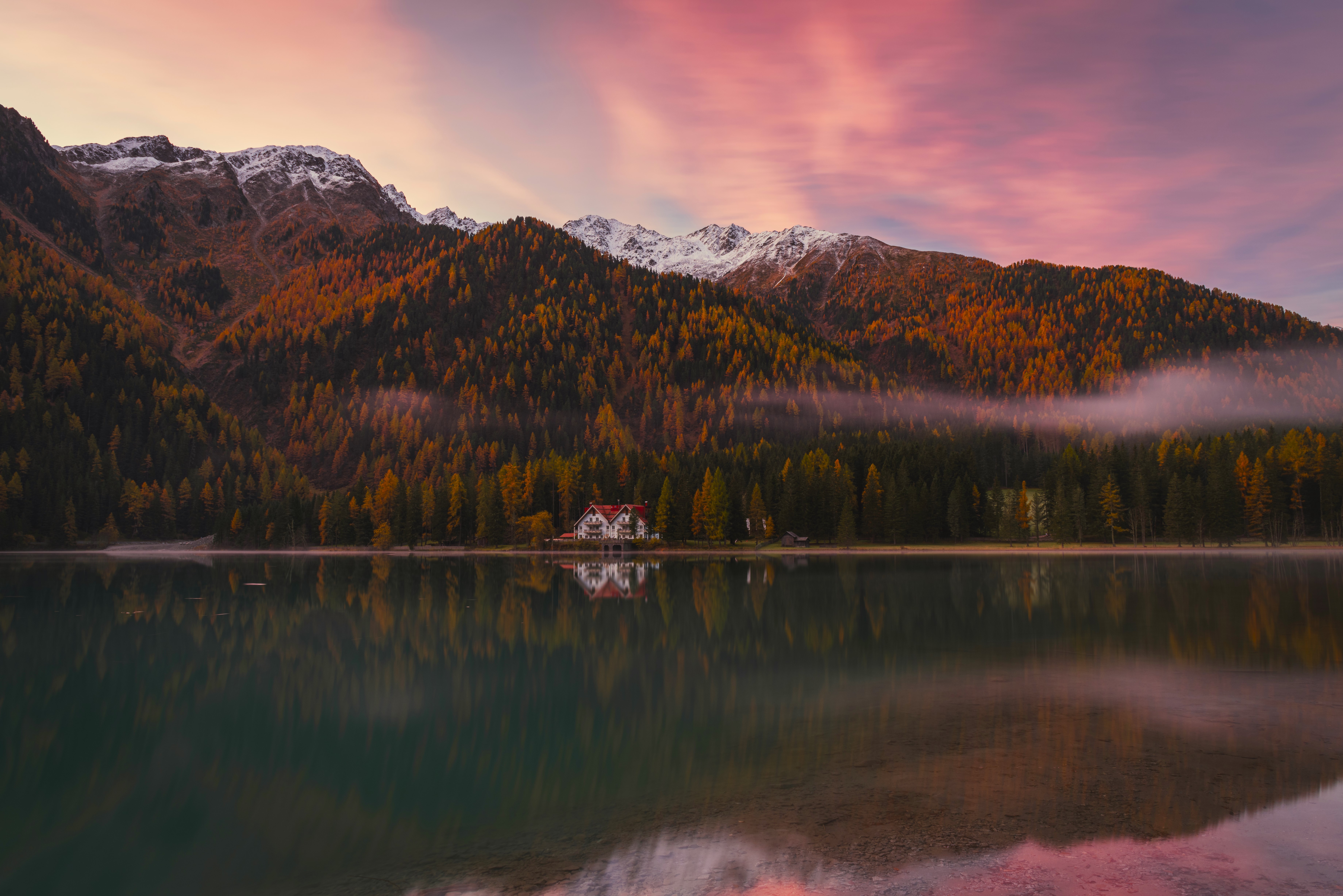 自然 风景 树木 森林 秋天 云 天空 薄雾 水 壁纸 7360×4912