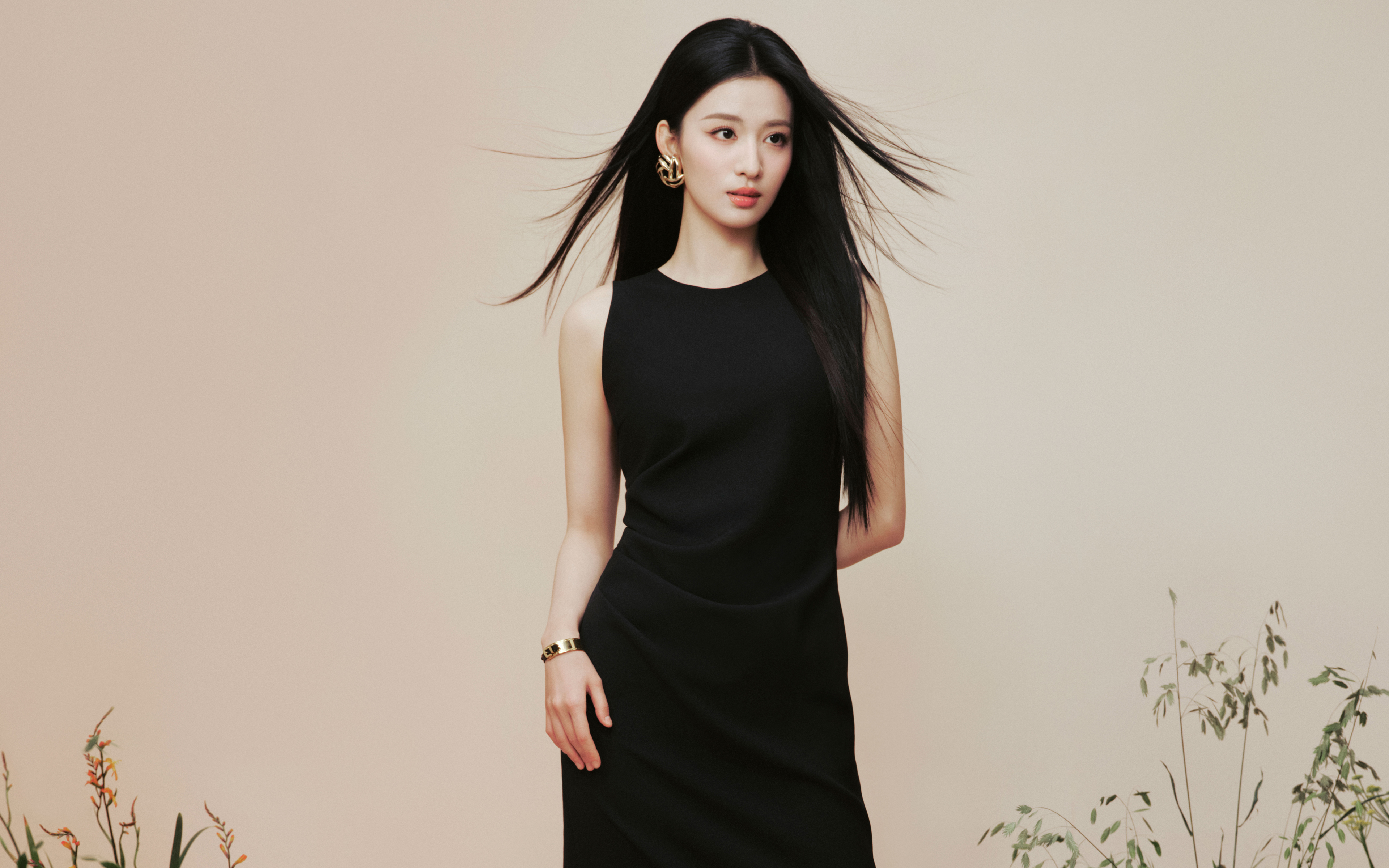 超清王楚然 黑色 长裙子 4K 美女 壁纸 3840×2400