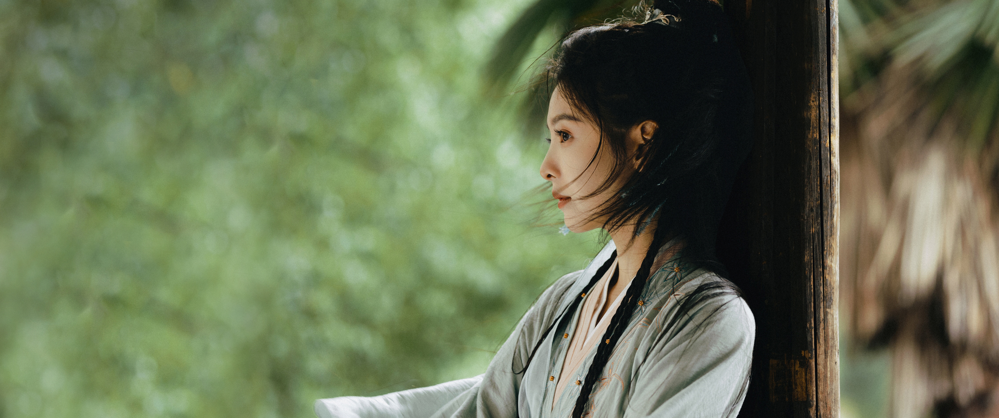 雨水 霖铃 章若楠 剧照 带鱼屏2K 壁纸 3440×1440