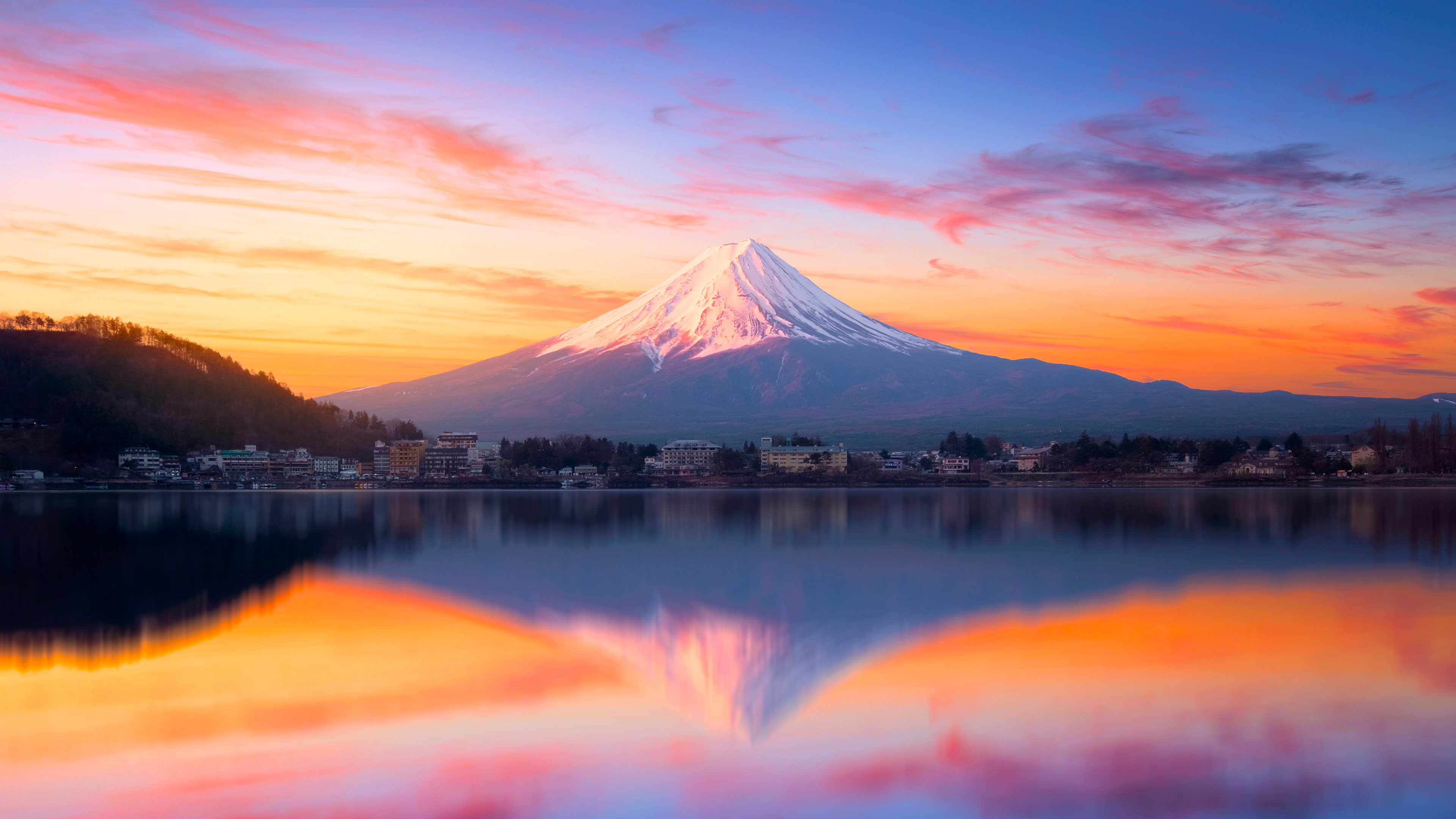 自然 风景 云 天空 雪山 山 水 湖 房屋 城镇 长泉 树木 4K高清壁纸 3840×2160