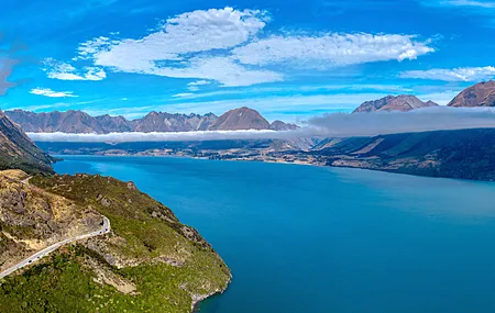 摄影 风景 山脉 水 路 天空 云 4K高清壁纸 7680×4320