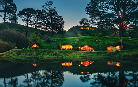 唯美中国 城市 风貌 滨水 建筑 夜景 电脑 壁纸 5733×2866