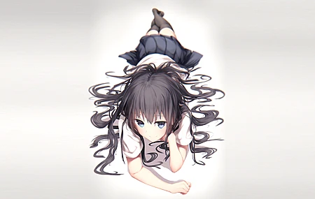 精选原创人物 黑发 蓝眼睛 微笑 躺在前面 动漫 动漫女孩 桌面壁纸 3840×2160