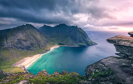 超清自然 风景 云 山 丘 海 风暴 鸟瞰 海浪 壁纸 5472×3648
