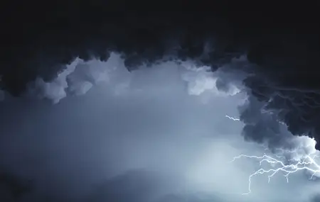 精选雨 云 风暴 闪电 黑暗 壁纸 6261×4176