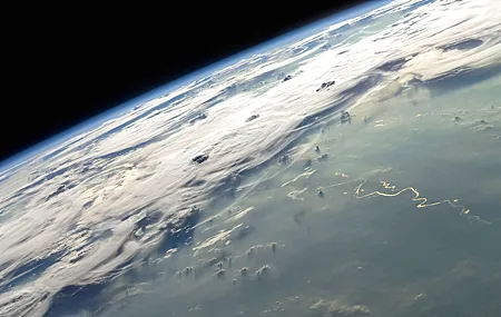 高清地球 空间 大气层 行星 AI艺术 空间艺术 手机壁纸 5120×2880
