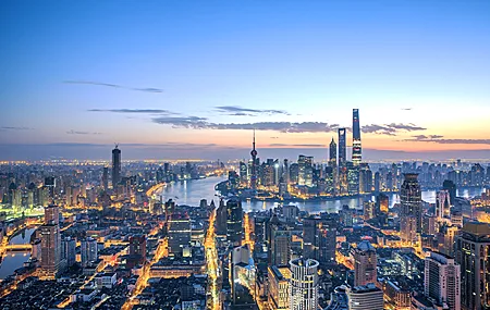 东方明珠 电视塔 城市 夜景 灯光 4K高清壁纸 3840×2400