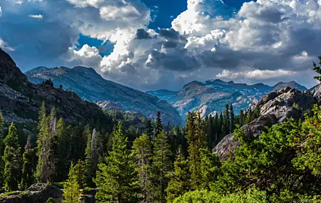 经典山脉 山谷 森林 自然 风景 4K壁纸 6016×4016