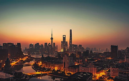 热门上海 橙色天空 摩天大楼 城市灯光 东方明珠电视塔 高清壁纸 3840×2160