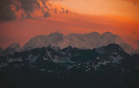 风景 自然 日落 山 云 雪山 电脑 4K高清壁纸 4096×2731