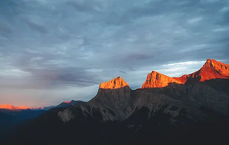 风景 自然 山脉 日落 天空 阴天 云 电脑 手机壁纸 4096×2731