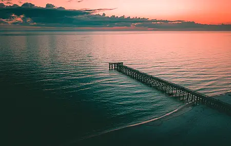 精选自然 水域 海滩 日落 码头 鸟瞰 风景 电脑 无水印壁纸 3992×2992