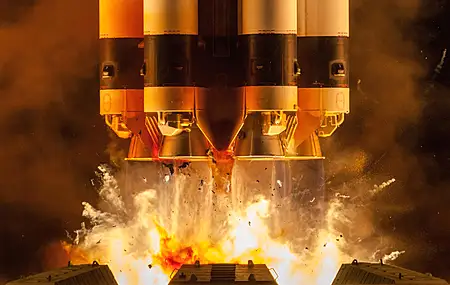 俄罗斯宇宙飞船 质子 火箭 发射 电脑 4K高清壁纸 4219×2813