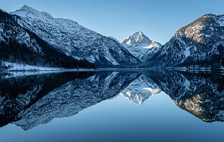 自然 景观 树木 山 雪 水 倒影 冬天 晴朗天空 壁纸 5984×3989