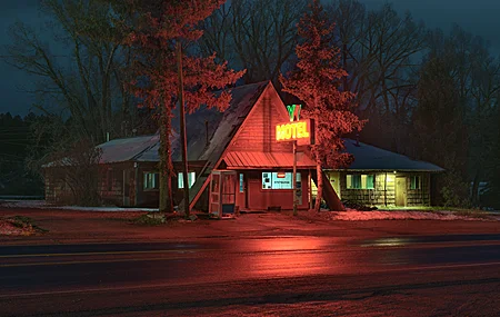 热门景观 树木 红灯 道路 横幅 灯光 夜 汽车 旅馆 低光 高清壁纸 3840×2160