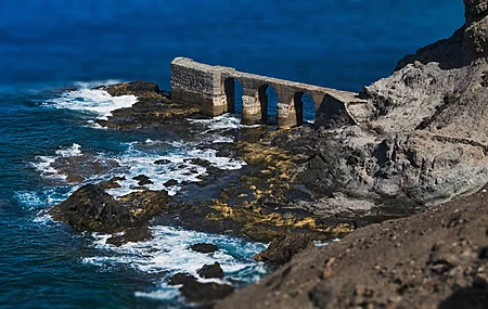 自然 海洋 水 岩石 桥梁 废墟 壁纸 4592×2583
