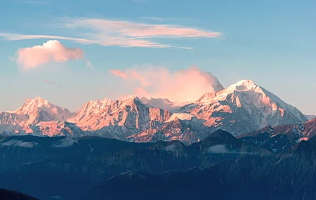 绝美自然 森林 景观 山 雪 天空 云 阳光 高清壁纸 6000×4000